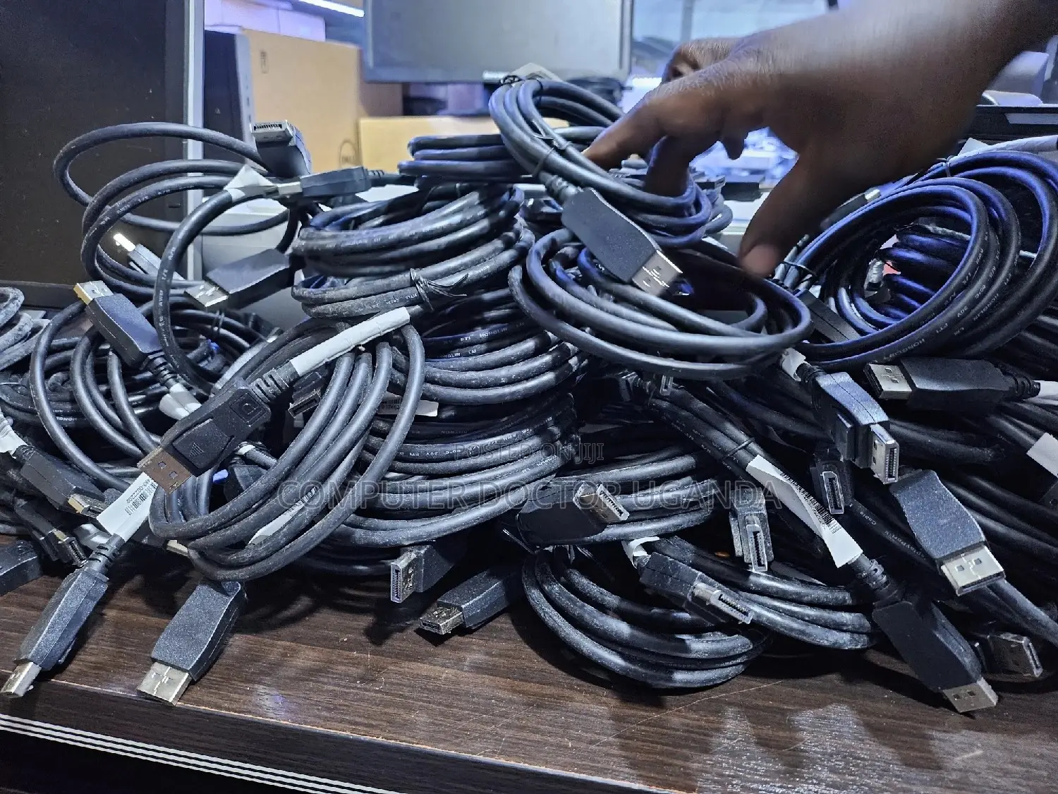 Display Cables Original