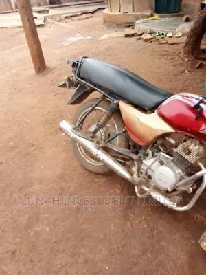 Bajaj CT 110X 2021 Red