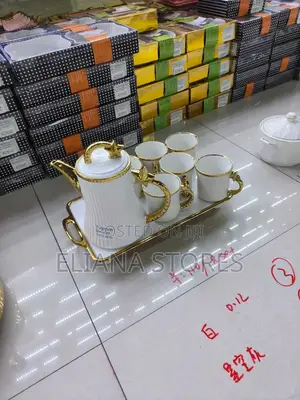 Cups and Tea Kettle Set