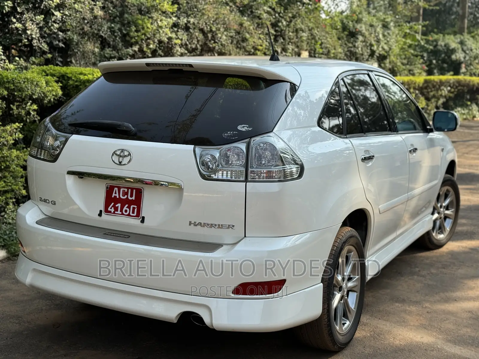 Toyota Harrier 2009 White