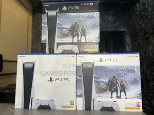 Ps5 Disc Version White in Color