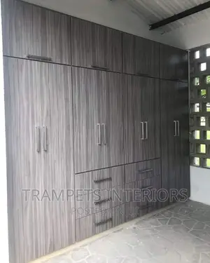 Wardrobes Mega Design Legal Wanult