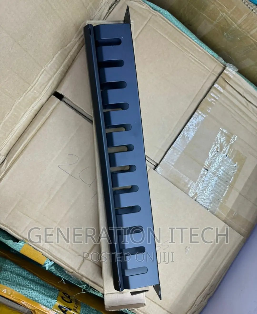 12 Slot Rack Mount Cable Manager