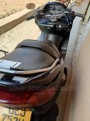 Honda Hornet 2023 Black
