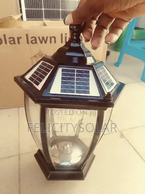 Solar Garden Light.Big Solar Connect Ug.