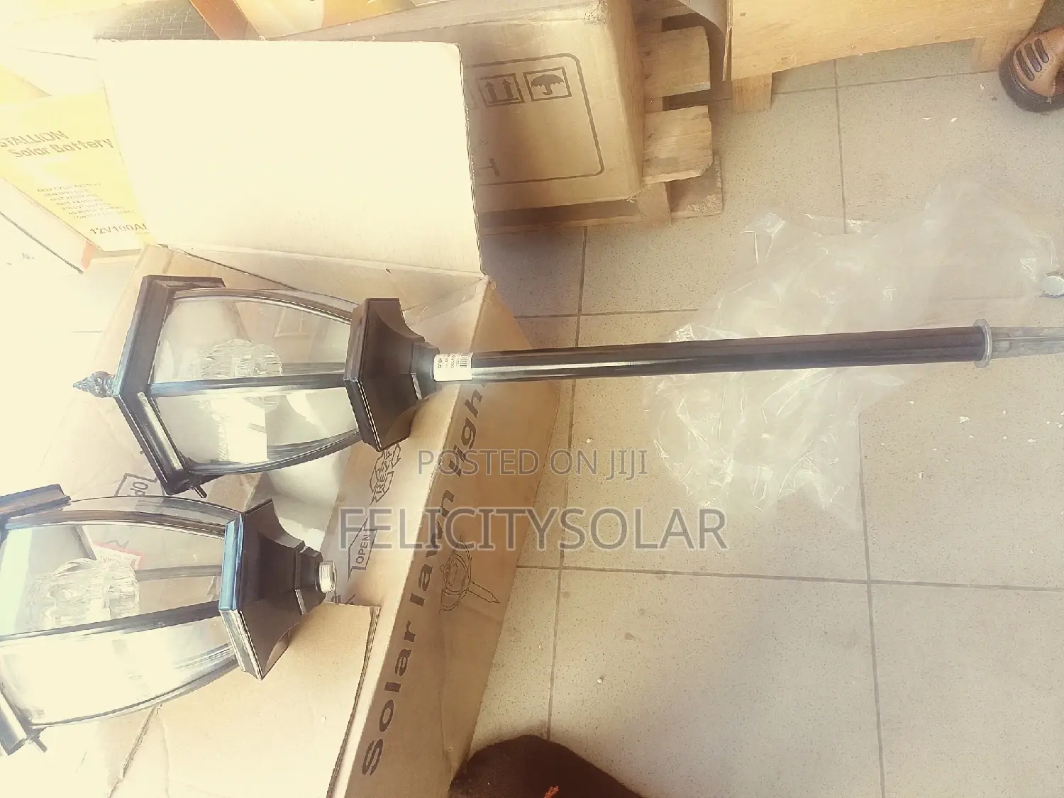 Solar Garden Light.Big Solar Connect Ug.