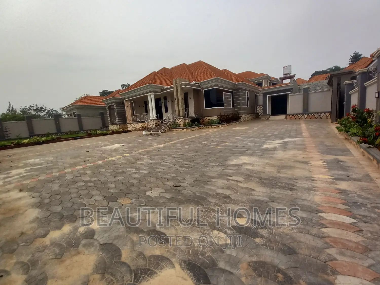 Furnished 5bdrm Bungalow in Kira, Nakawa for sale