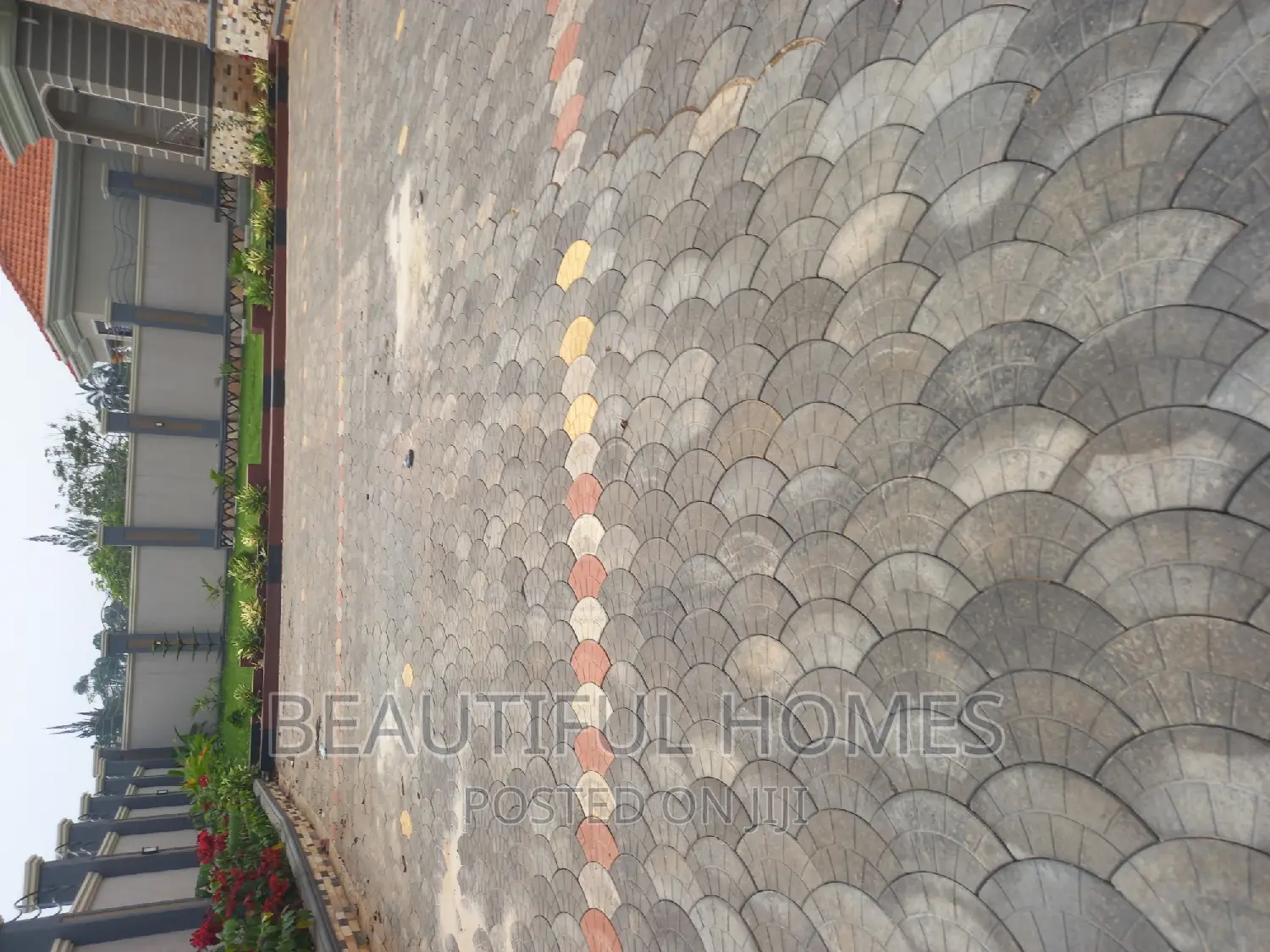 Furnished 5bdrm Bungalow in Kira, Nakawa for sale