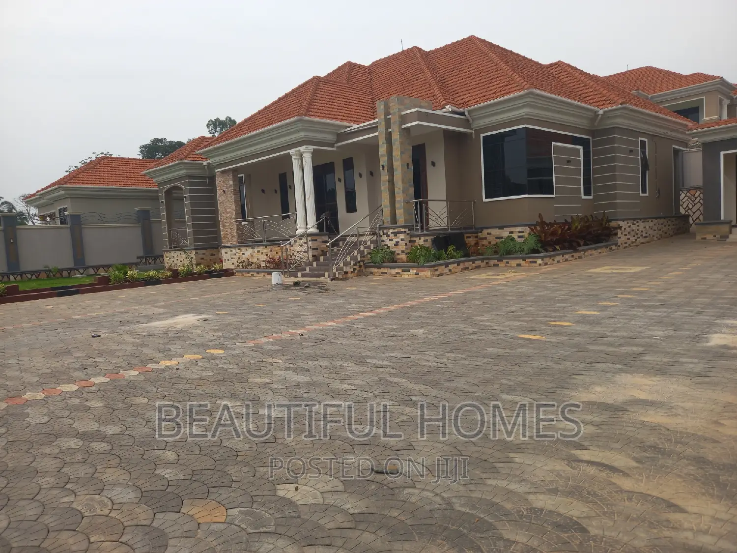 Furnished 5bdrm Bungalow in Kira, Nakawa for sale