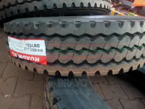 315/80r22.5 Road Wing Tyres.