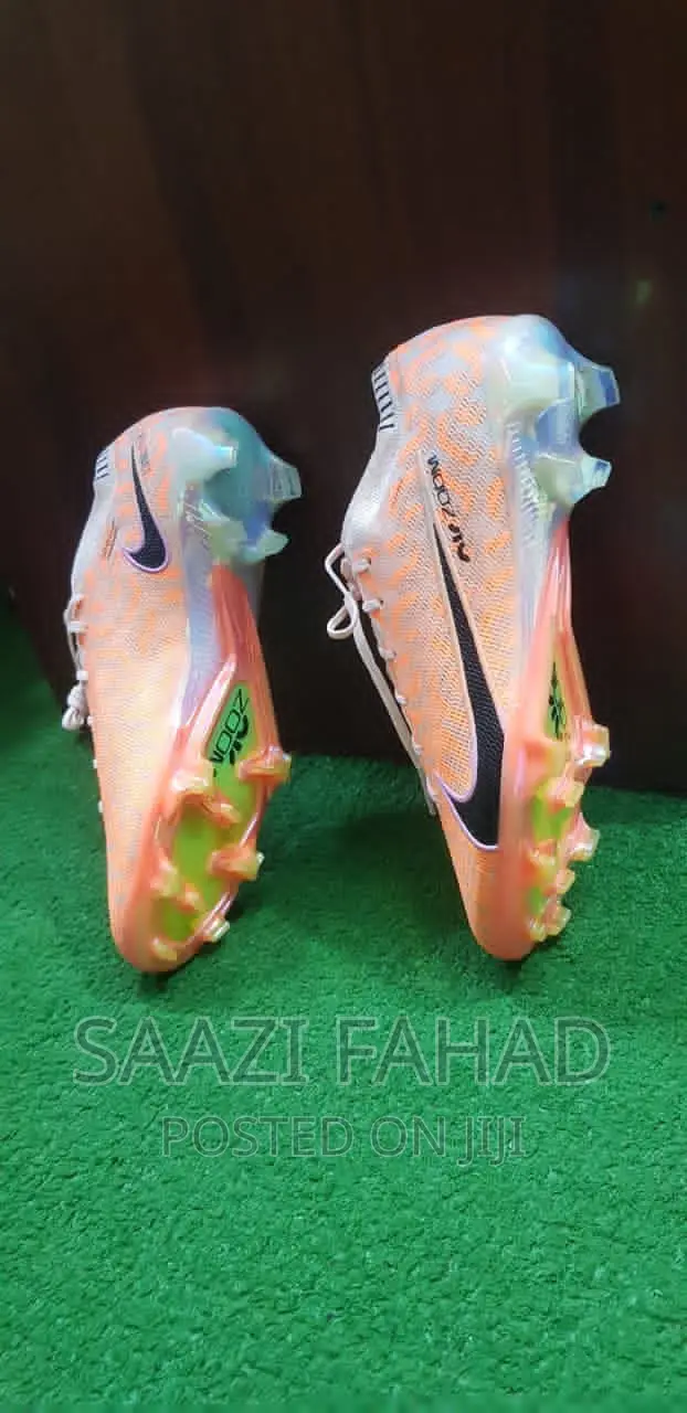 Soccerboots