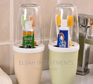One Piece Portable Toothbrush and Toothpaste Organizer