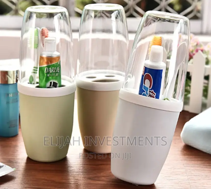 One Piece Portable Toothbrush and Toothpaste Organizer
