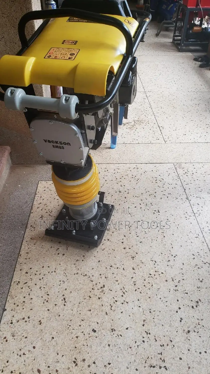 Tamping Rammer (Robin)