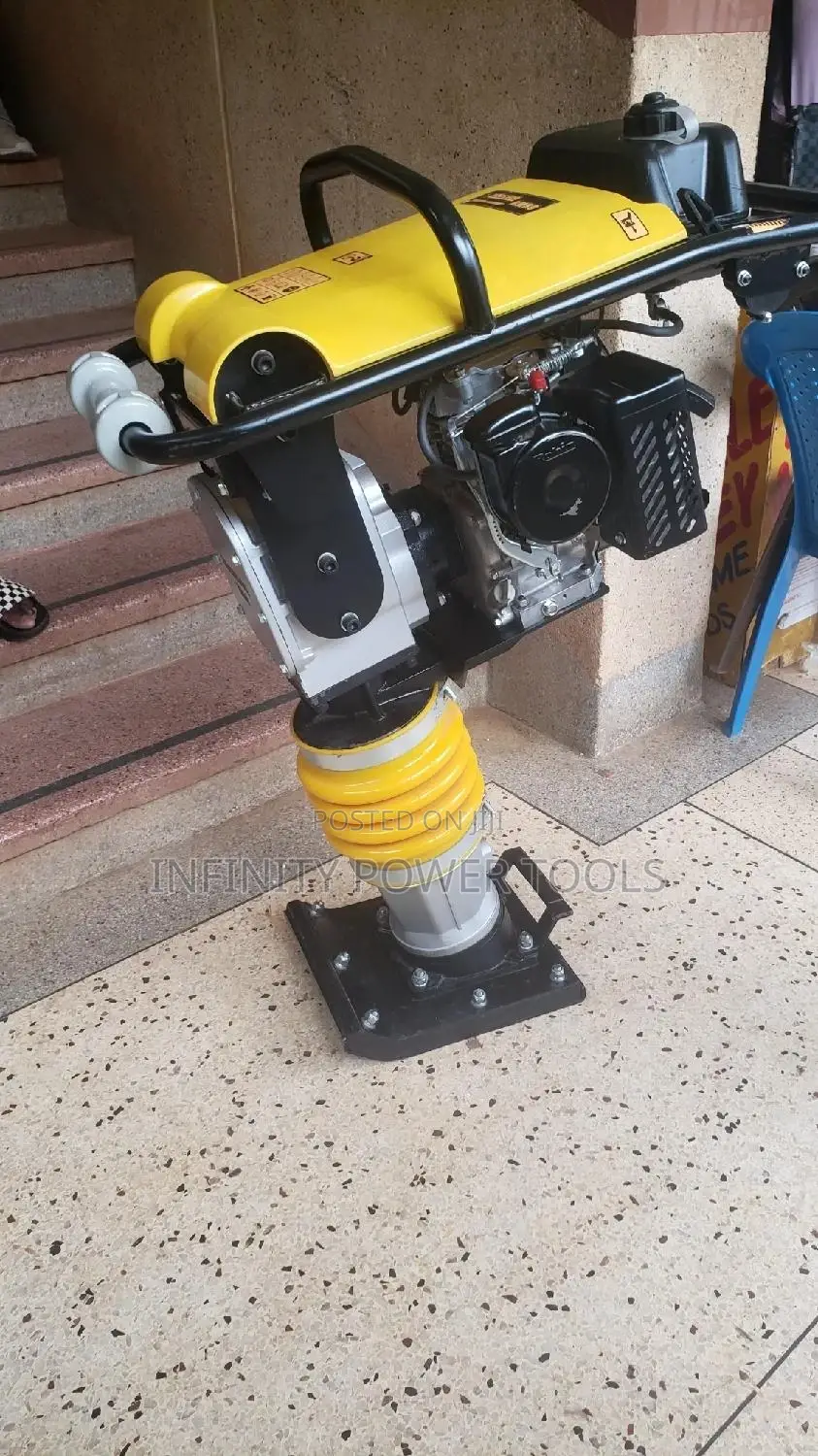 Tamping Rammer (Robin)