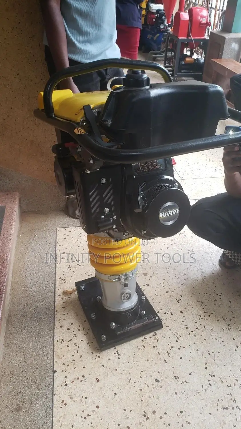 Tamping Rammer (Robin)