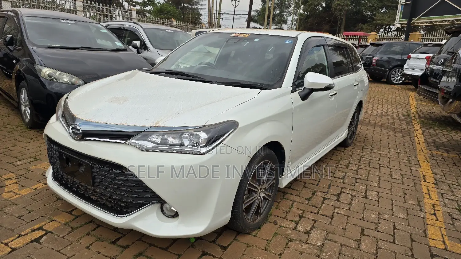 Toyota Corolla Fielder 2017 White