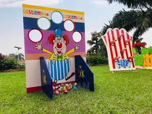 Trampoline Bouncing Castles Boad Games Kids Fun for Hire