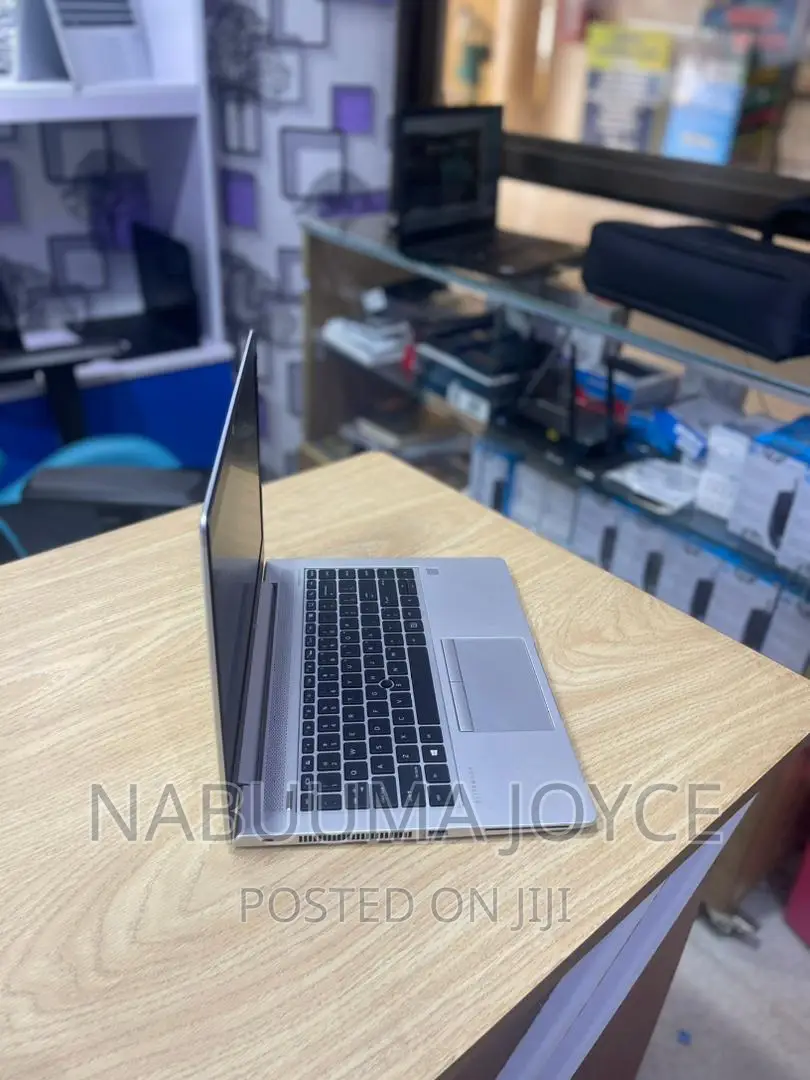 New Laptop HP EliteBook X360 1040 G7 16GB Intel Core I7 SSD 512GB