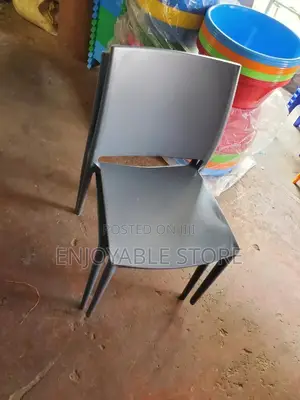 Bar and Restaurant Plastic Portable Chairs