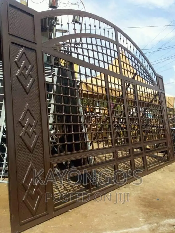 Metalic Sliding Gates in Any Measurements