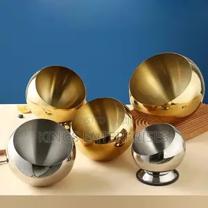 Seasoning Containers and Holders