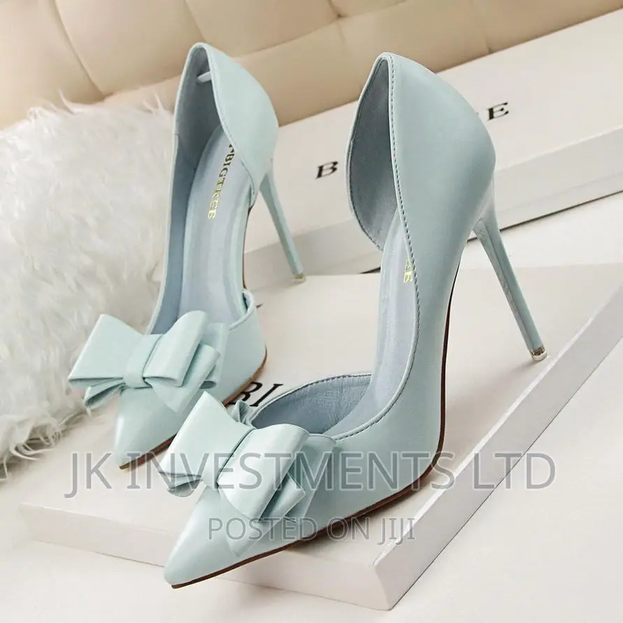 Ladies Shoes