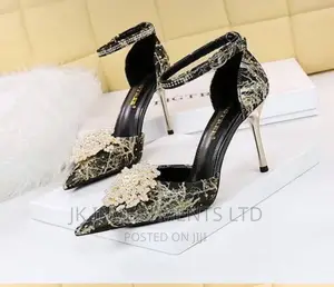 Ladies Shoes