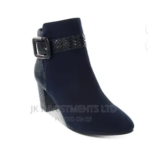 Ladies Boots