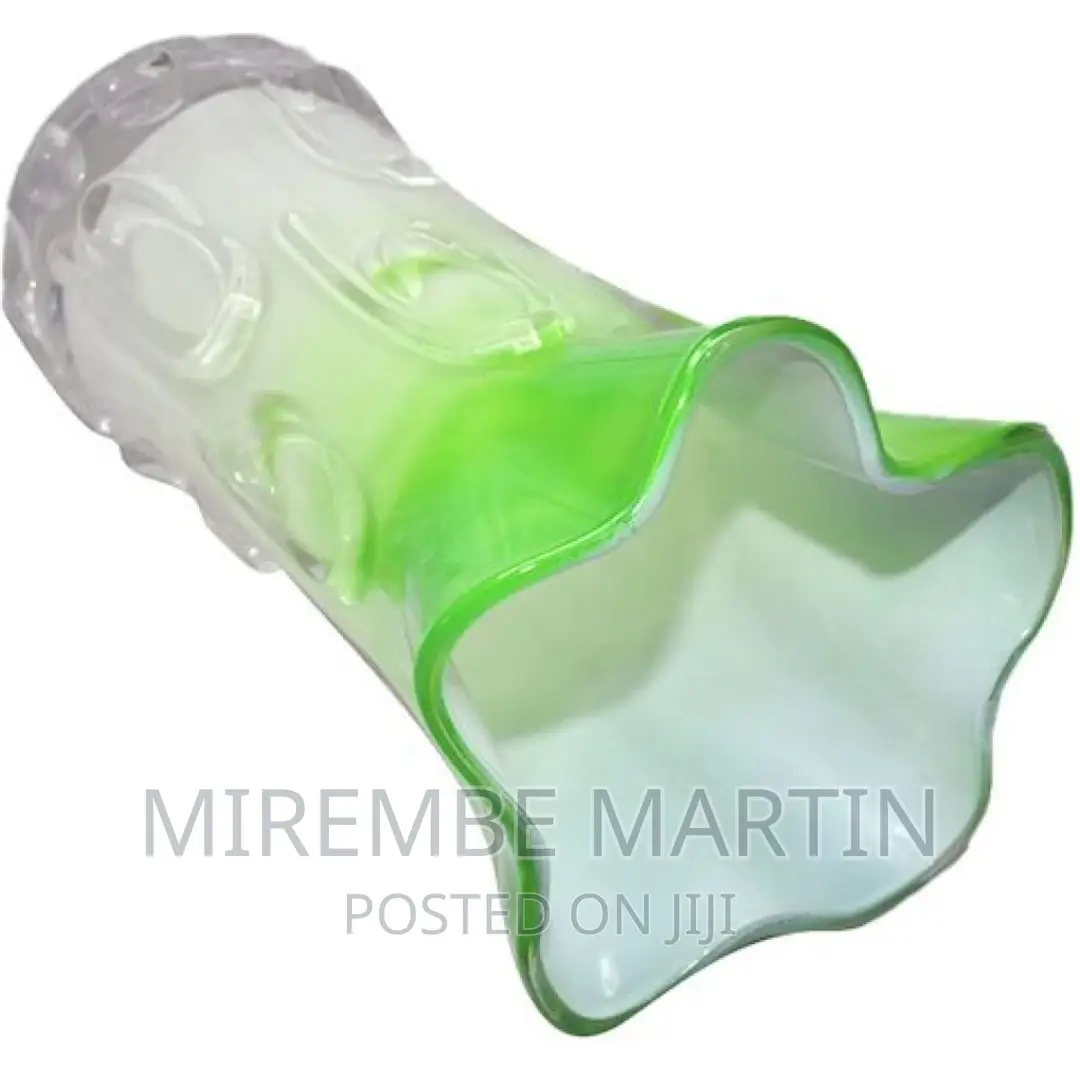 Lightbox
Green Flower Vase