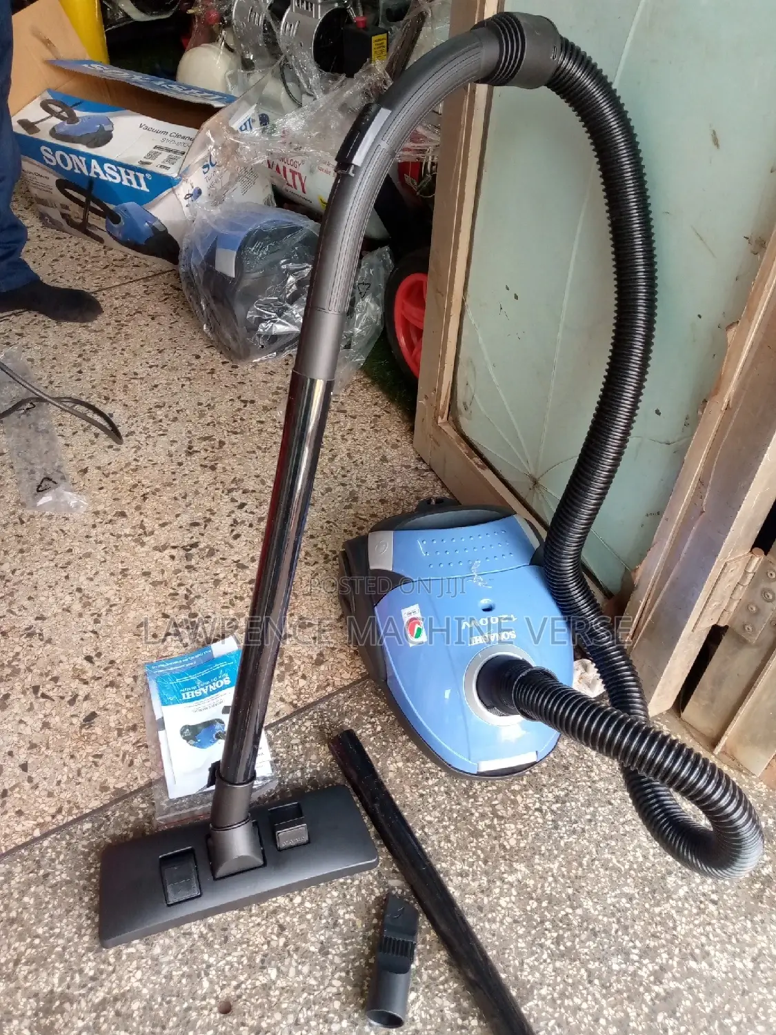 Vacuum Cleaner 1200W