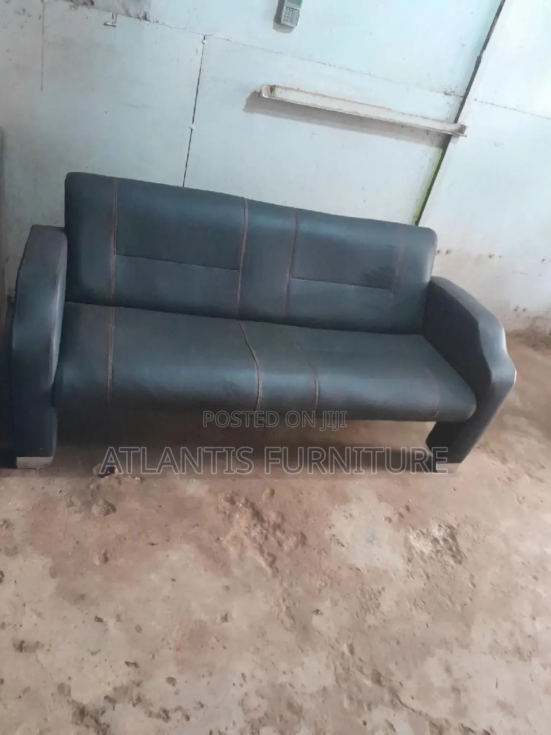 Reather Waiting Chair