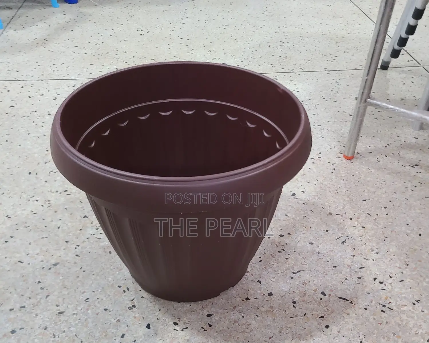 Round Flower Pot