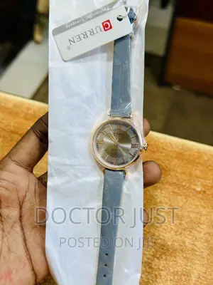 Curren Watches Women's Quartz Leather Wrsitwatches