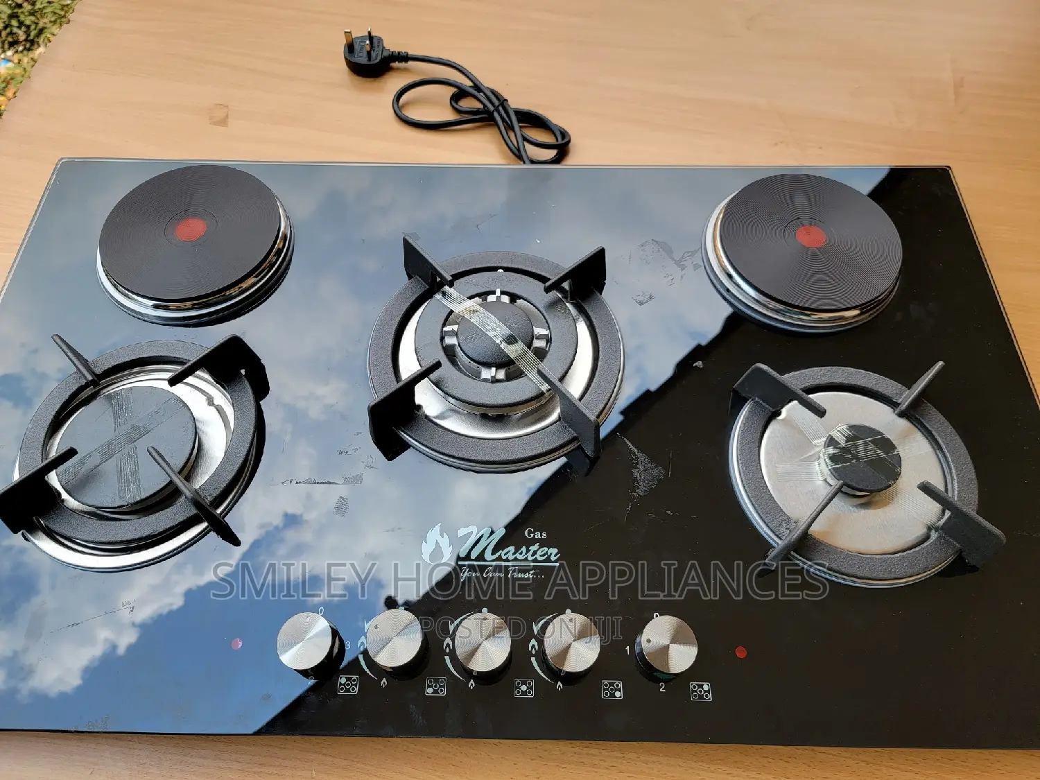 Electro Masters Glass 5 Burner Cooker