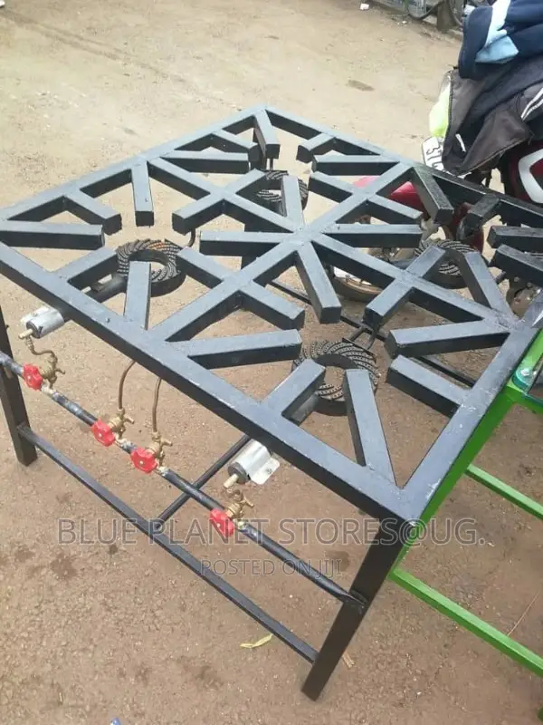 Industrial/Commercial 4 Burner Gas Stoves \\ Hard Metal Body
