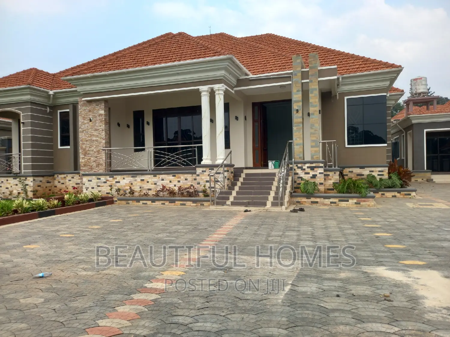 Furnished 5bdrm Bungalow in Kira, Central Division for sale
