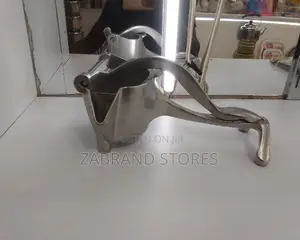 Multiple Fruits Juice Squeezer