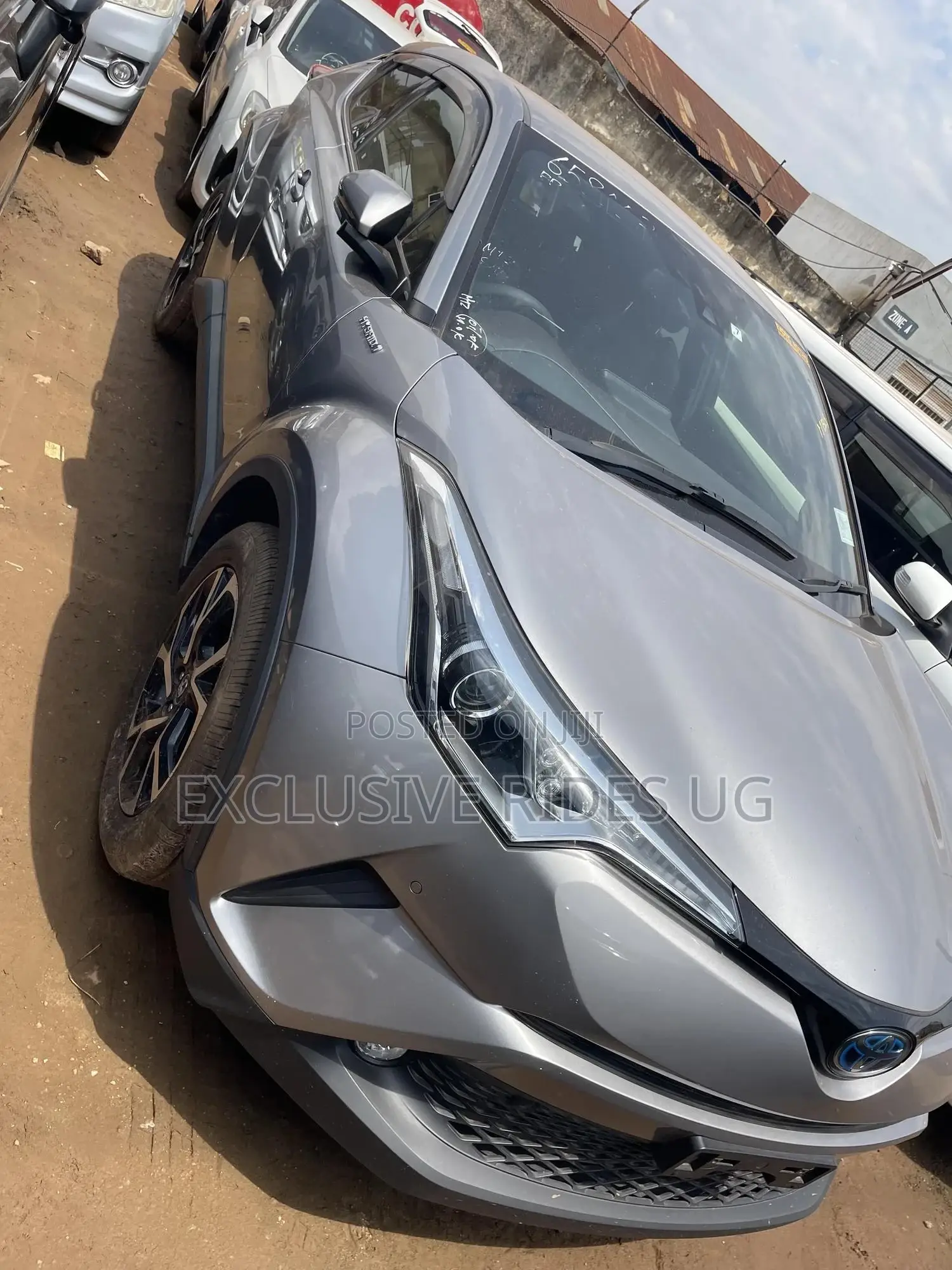 Toyota C-HR 2020 Gold