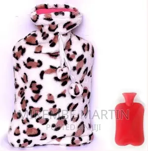 Hot Water Bottle With Faux Fur Cover 1700ML, Cosy Bed Warmer