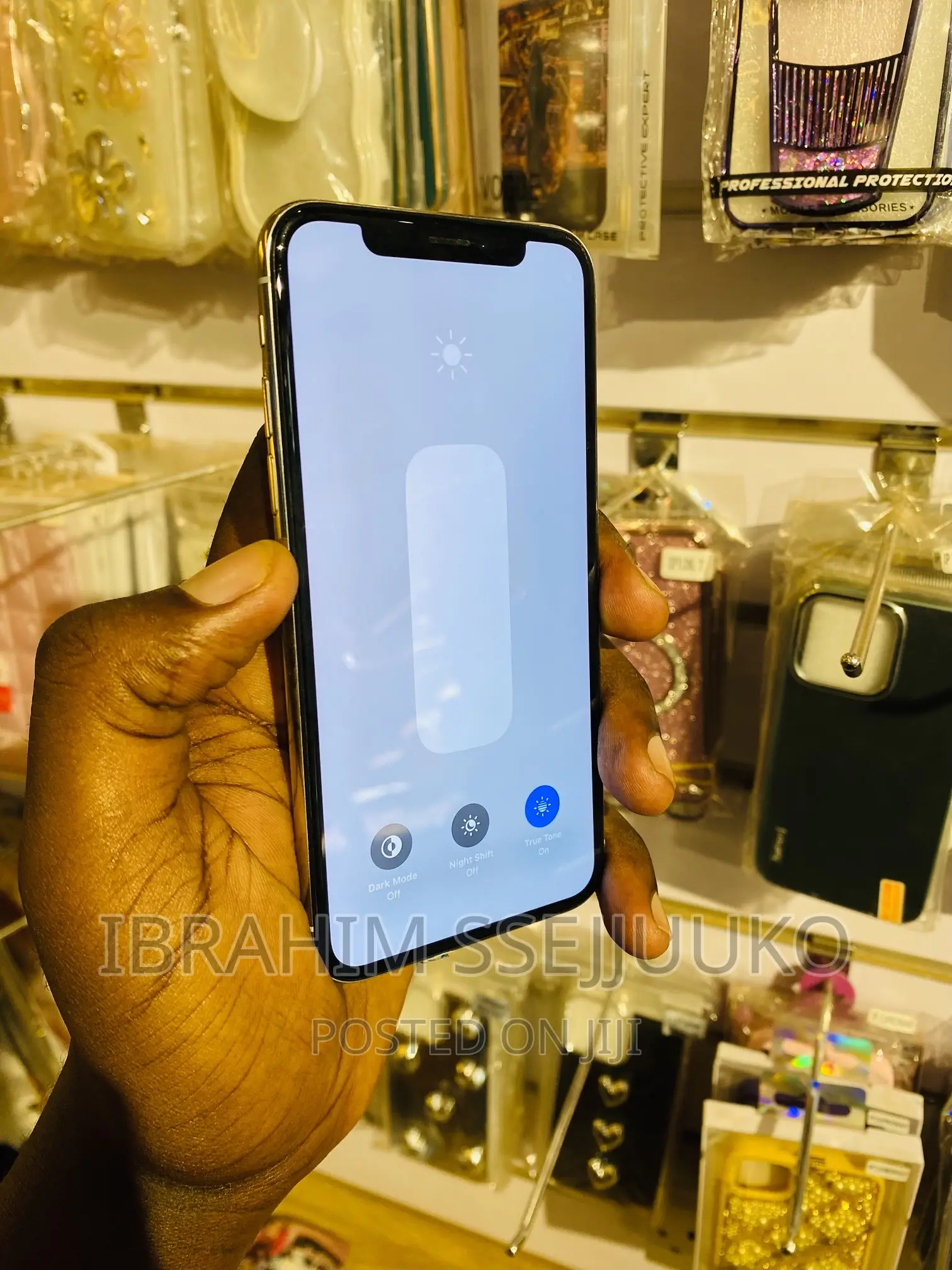 Apple iPhone X 64 GB White
