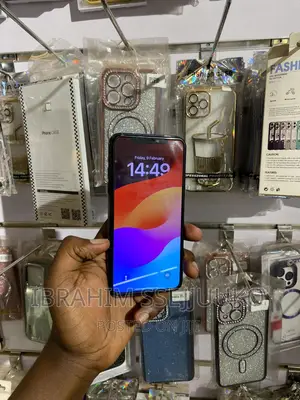 Apple iPhone 11 Pro Max 64 GB Green