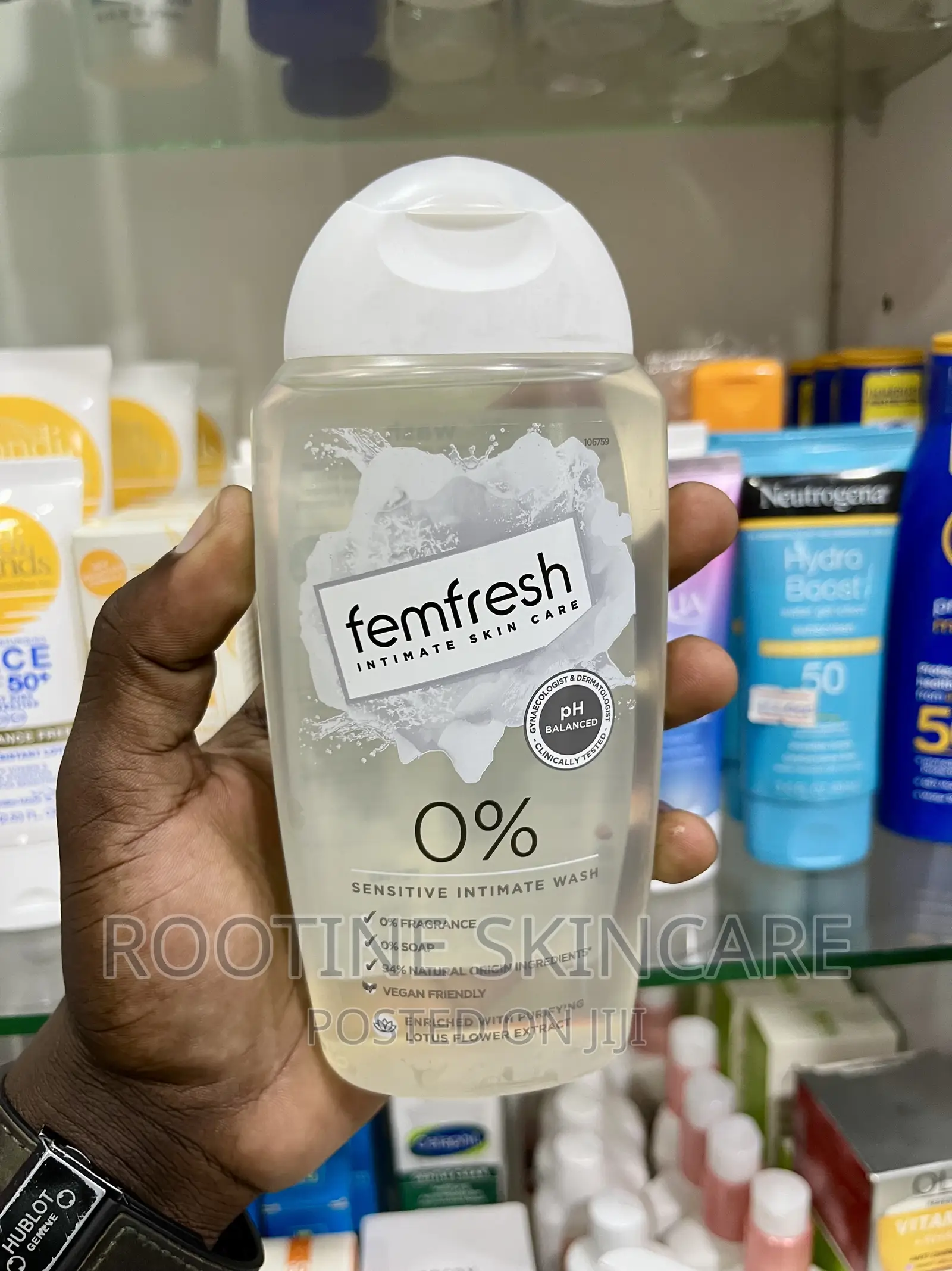 Femfresh Intimate Skincare ( Balances Virginal Ph Fresh )