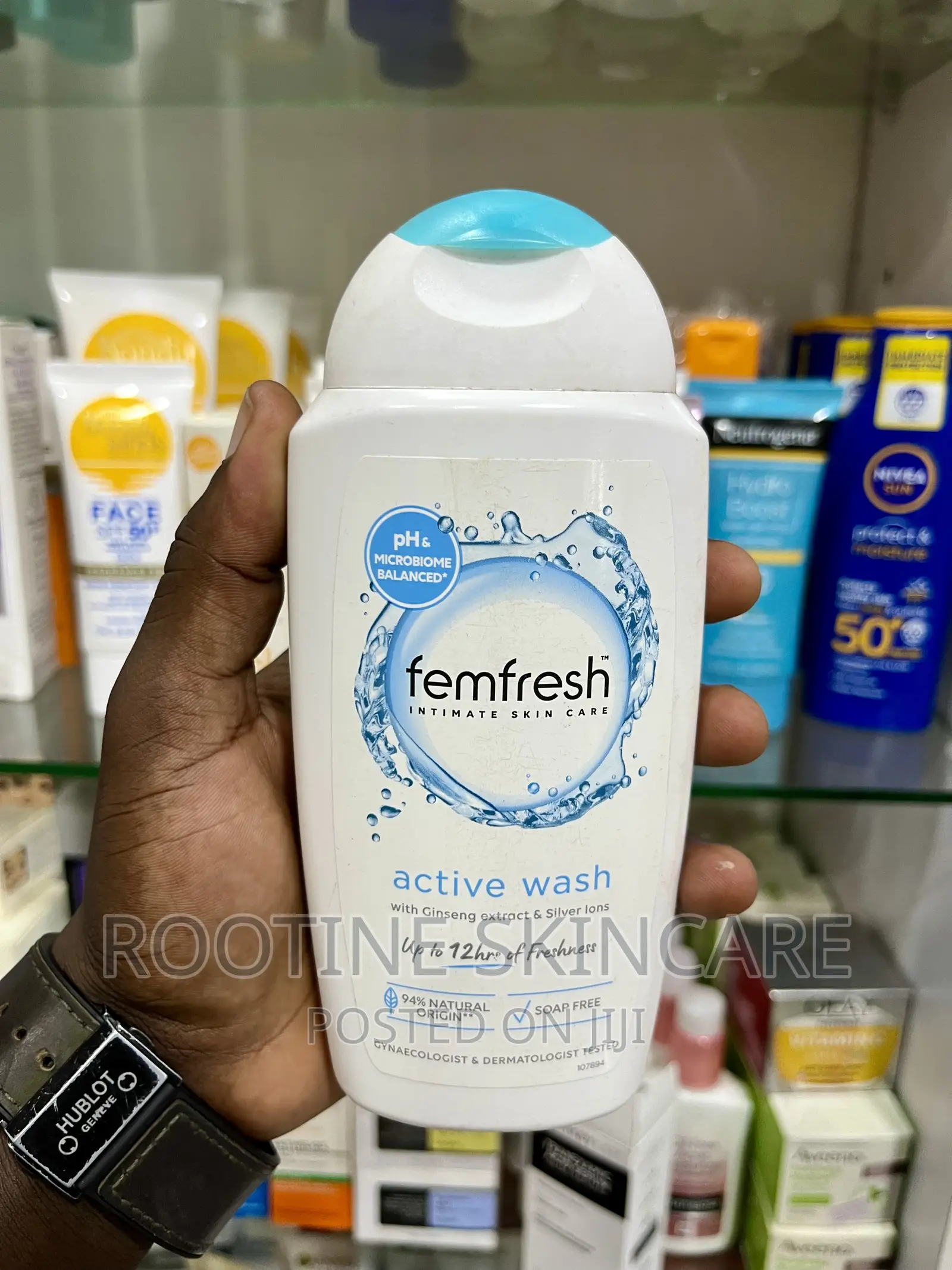Femfresh Intimate Skincare ( Balances Virginal Ph Fresh )
