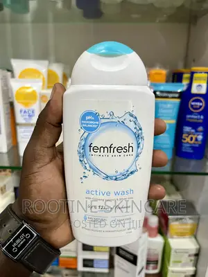 Femfresh Intimate Skincare ( Balances Virginal Ph Fresh )