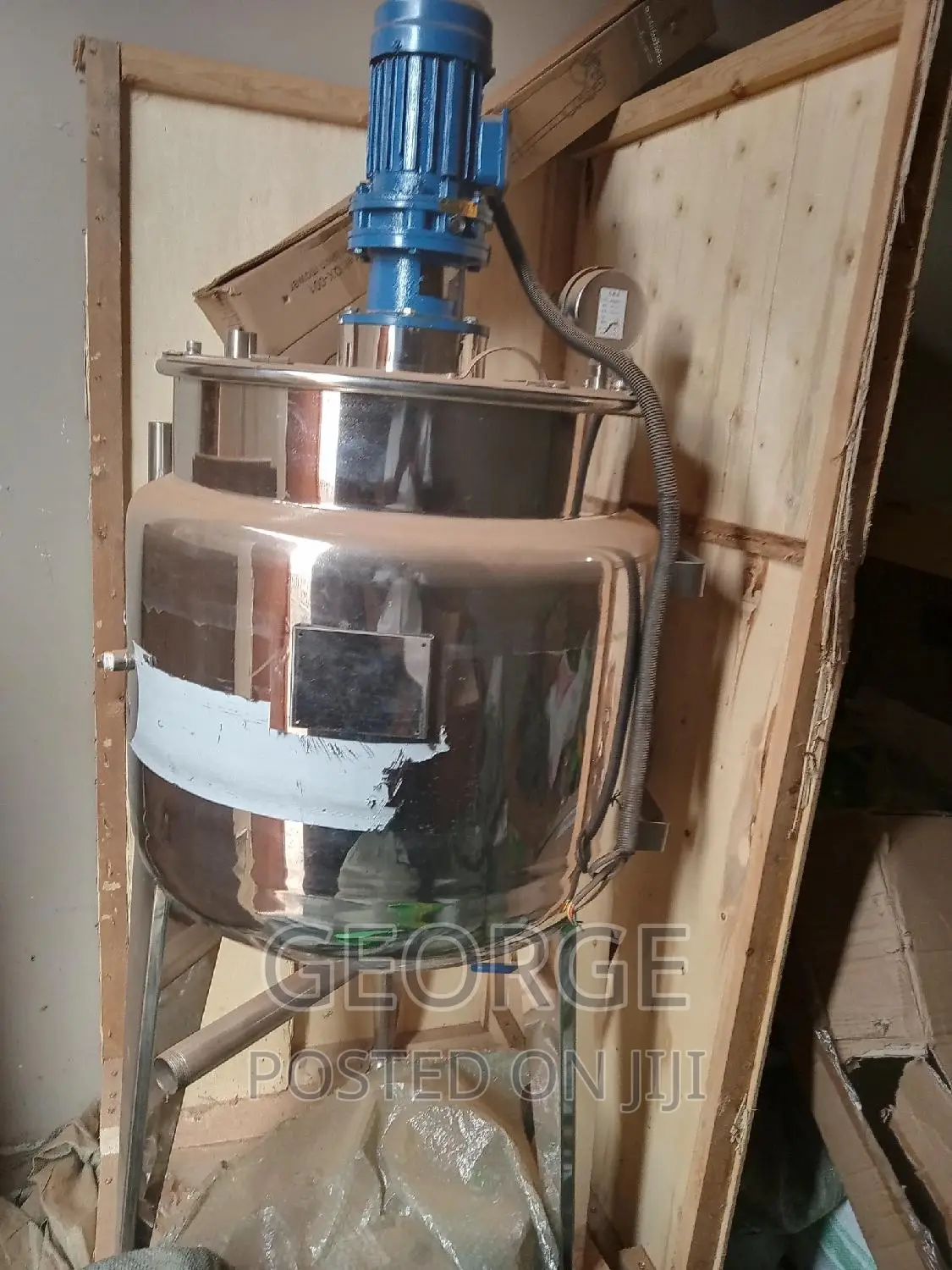 Automatic Heat-Controlled Mixing Tank