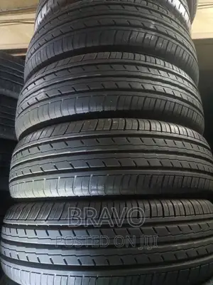 195/65r15 Japan Tubless.