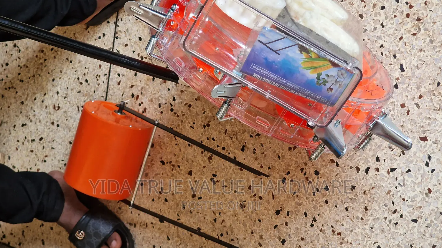 Hand Push Seeder New