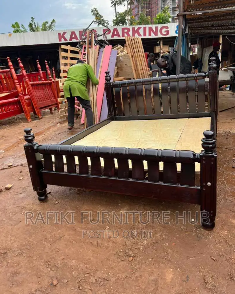 German Bed / 5by6 Bed / Wooden Bed / Good / Best Furniture