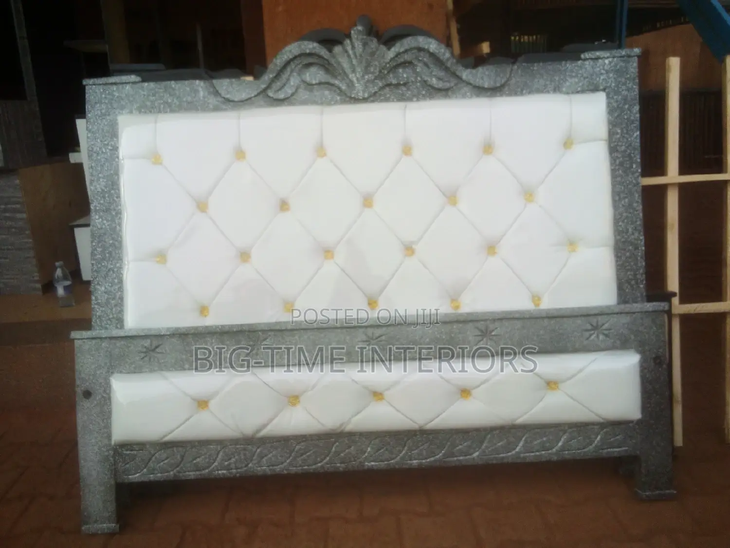 5by6 Leather Bed-White